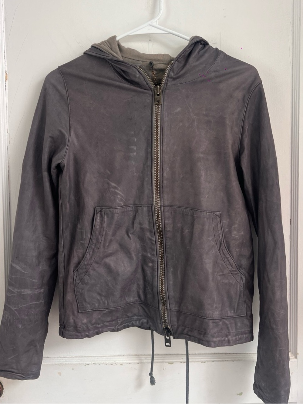 SISIl Japan washable cowhide distressed leather grey jacket
Size XS
